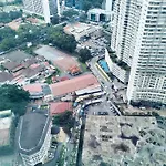 Vortex Suites Klcc By Razin
